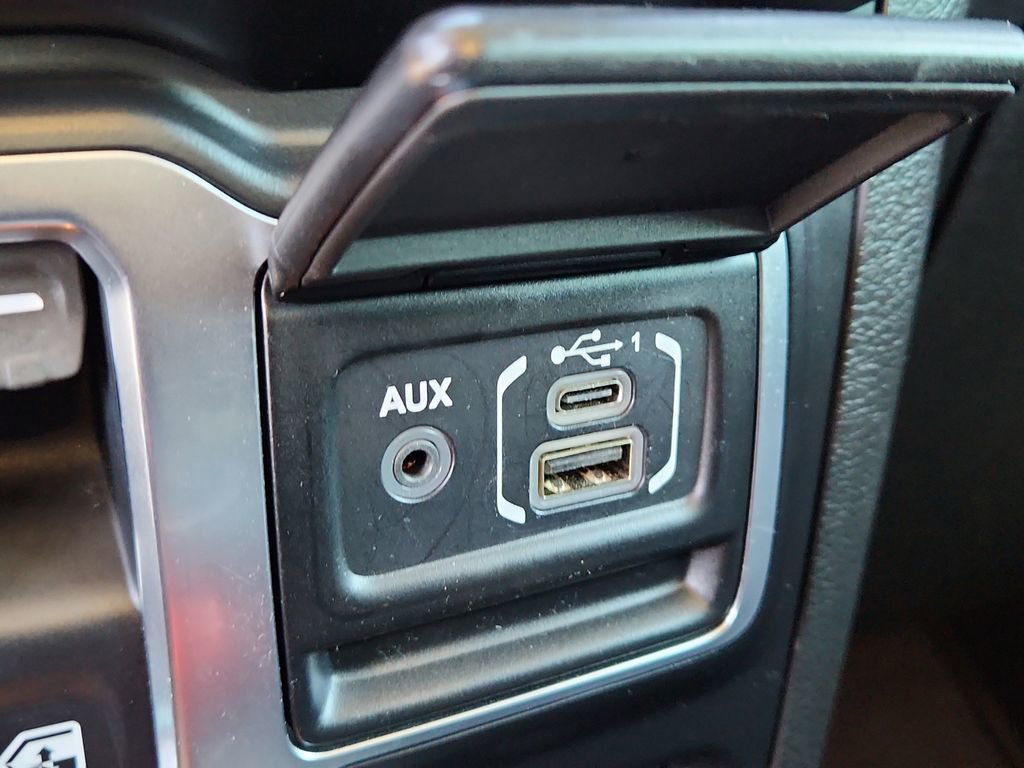 Used 2020 Jeep Wrangler Sport AWD/4WD image 20