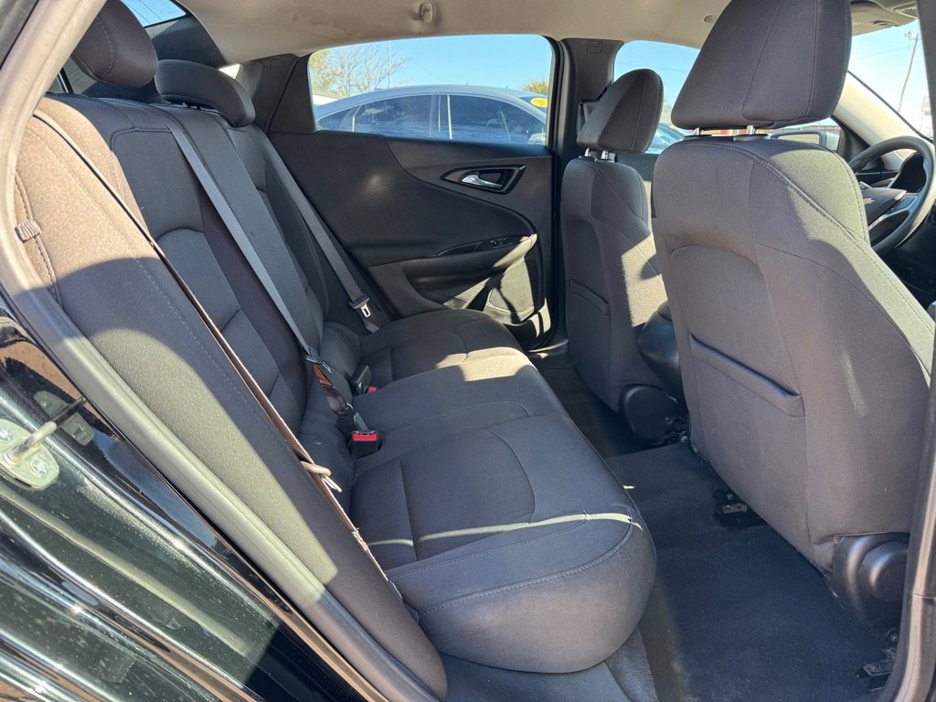 Used 2019 Chevrolet Malibu LS image 15