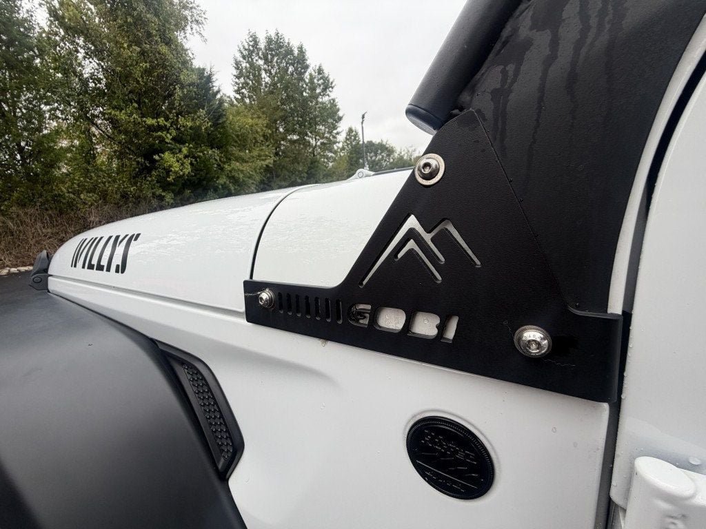 Used 2021 Jeep Wrangler Sport AWD/4WD image 9