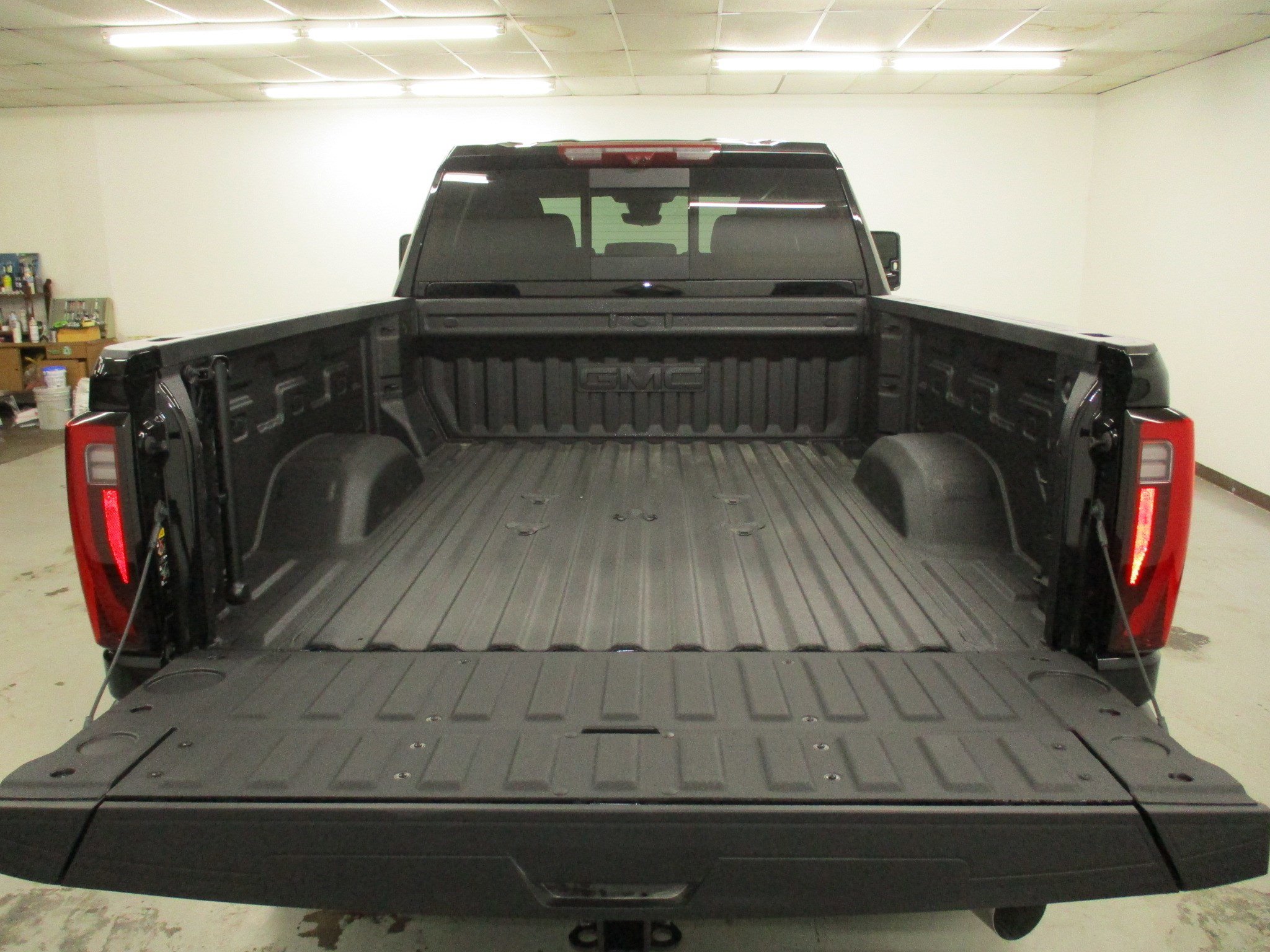 New 2025 GMC Sierra 2500 Denali w/ Technology Package image 5