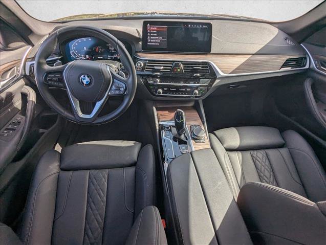 Certified 2023 BMW 530i w/ Convenience Package image 14