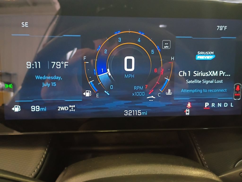 Used 2025 Chevrolet Equinox LT w/ Convenience Package II AWD/4WD image 13