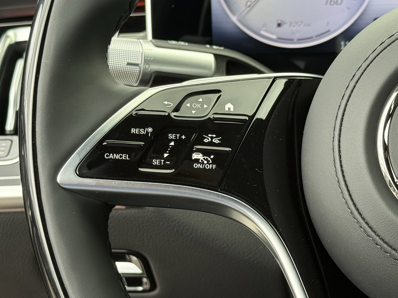 New 2026 Mercedes-Benz S 580 4MATIC Sedan image 22