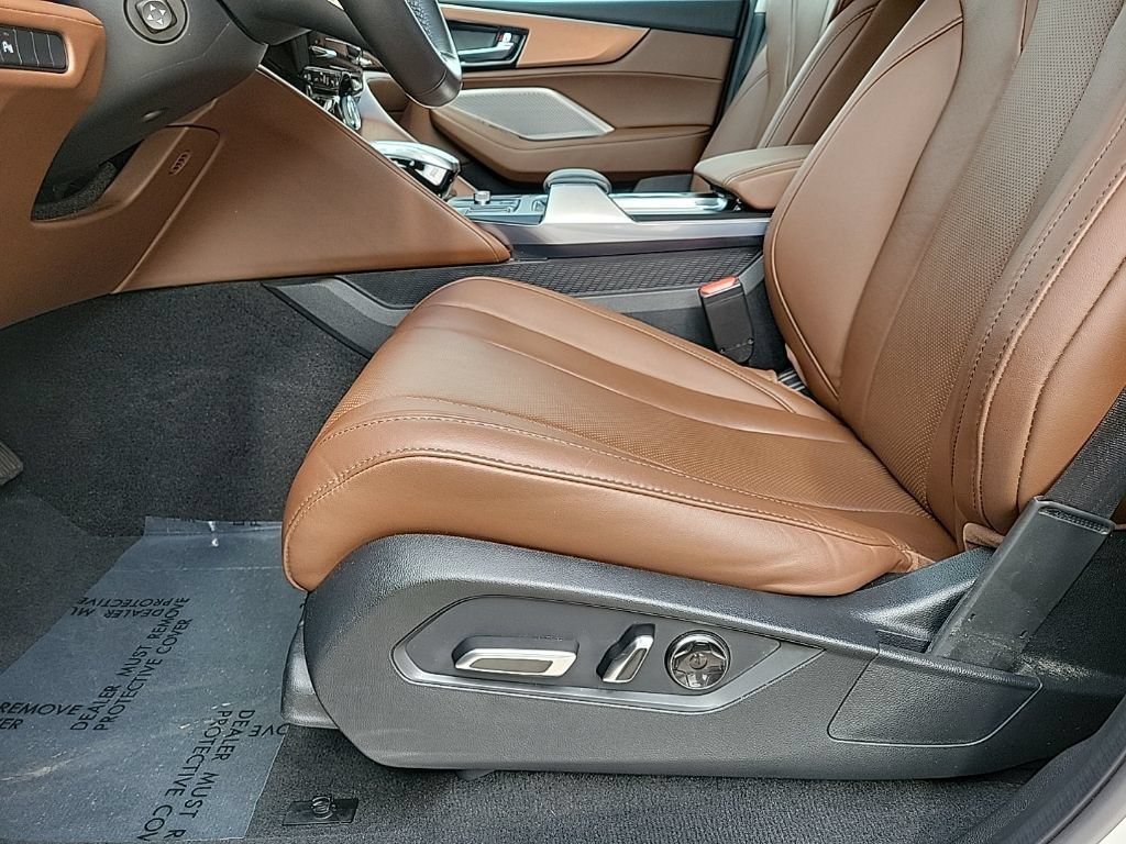 Used 2023 Acura MDX w/ Technology Package AWD/4WD image 13