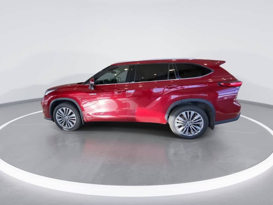 Used 2021 Toyota Highlander Platinum AWD/4WD image 5