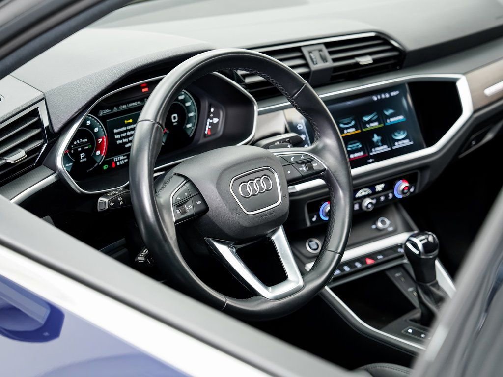 Certified 2022 Audi Q3 2.0T Premium Plus w/ Premium Plus Package AWD/4WD image 9