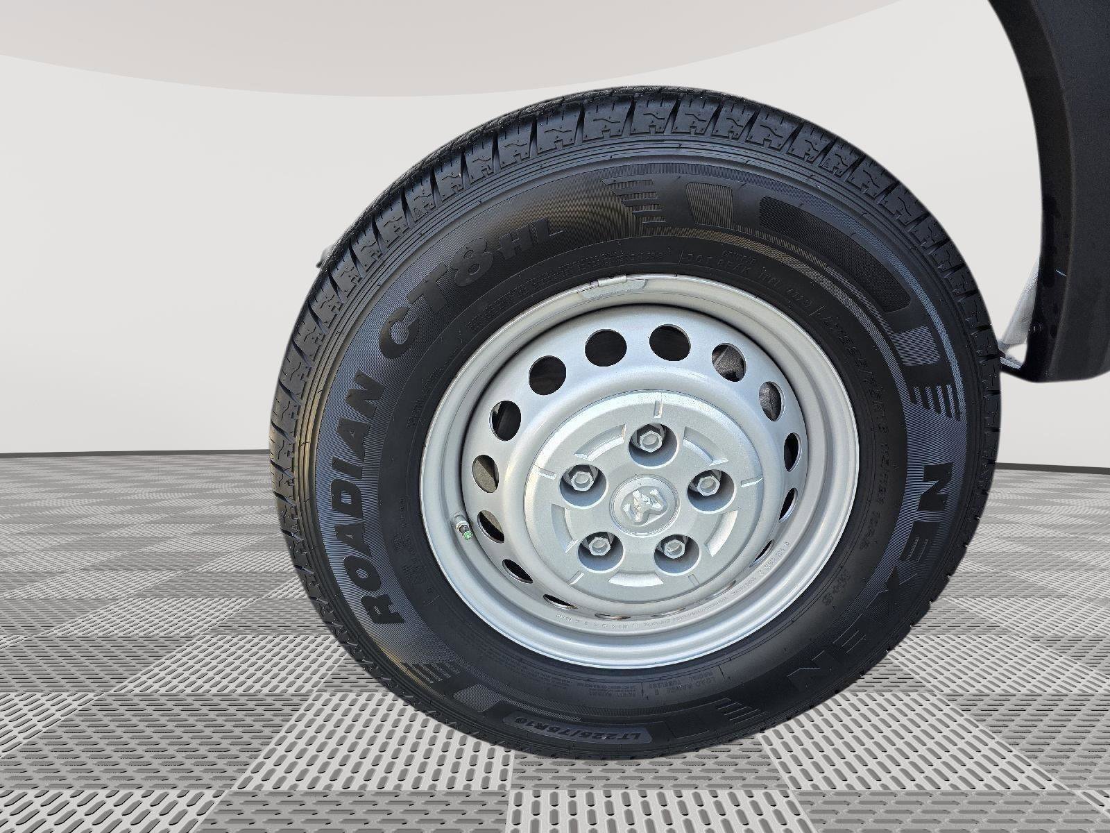 Used 2024 RAM ProMaster 1500 w/ Convenience Group image 22