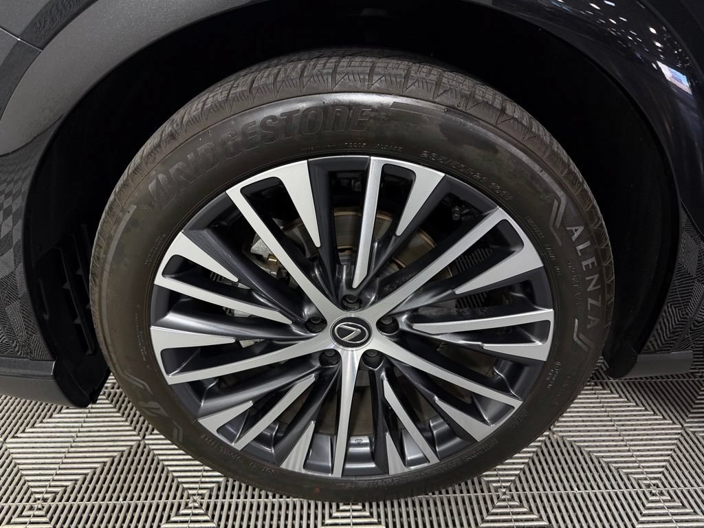 Used 2024 Lexus RX 350 Premium Plus w/ Cold Area Package FWD image 10