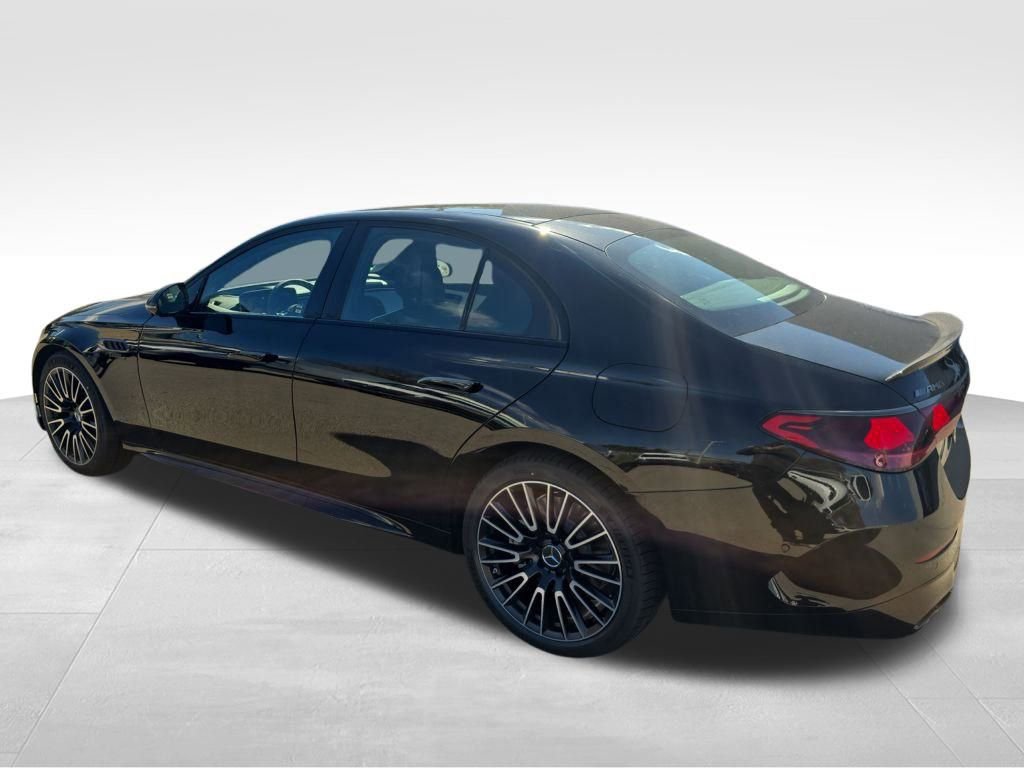 New 2026 Mercedes-Benz E 53 AMG e 4MATIC Sedan image 3