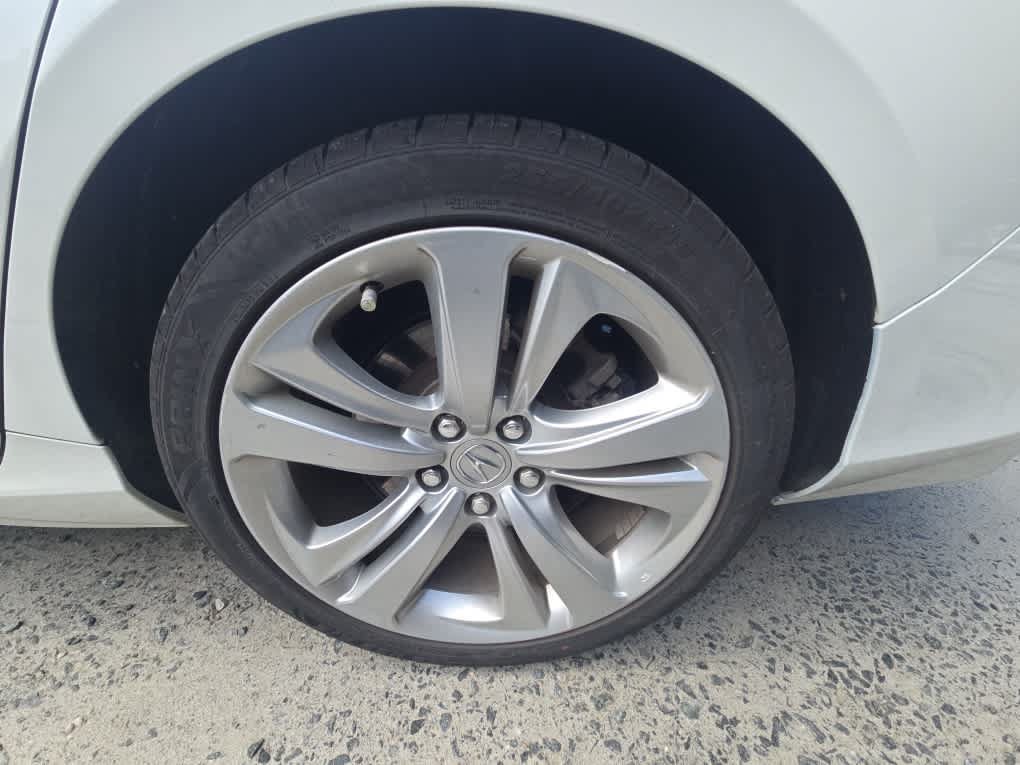 Used 2023 Acura TLX w/ Technology Package FWD image 12
