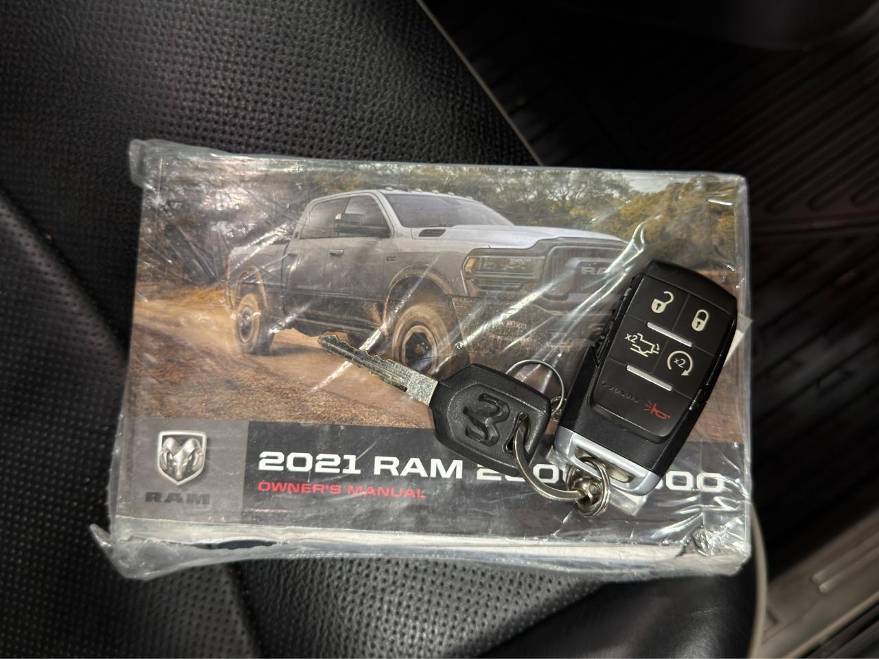 Used 2021 RAM 2500 Limited AWD/4WD image 29