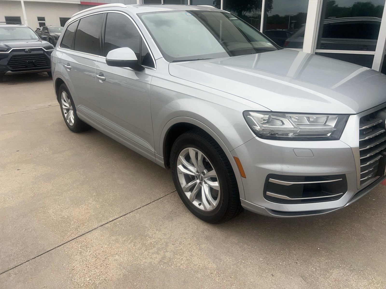 Used 2018 Audi Q7 3.0T Premium Plus AWD/4WD image 15