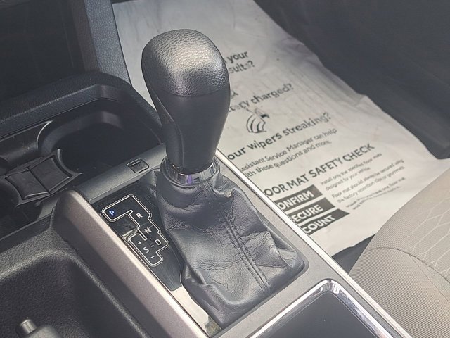 Used 2018 Toyota Tacoma SR5 image 19