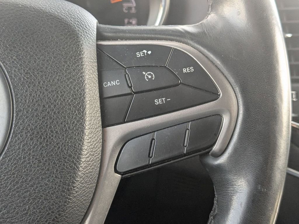 Used 2019 Jeep Grand Cherokee Limited image 21