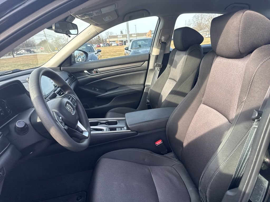 Used 2020 Honda Accord LX image 9