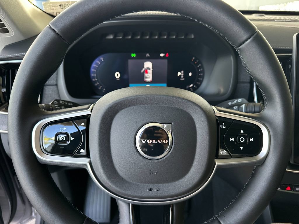 New 2026 Volvo XC90 B6 Ultra image 24