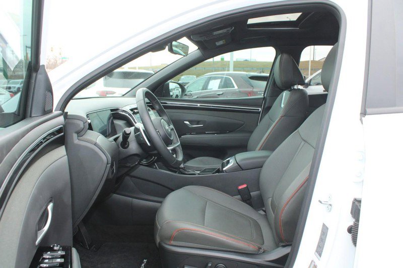 Used 2024 Hyundai Santa Cruz Limited image 9