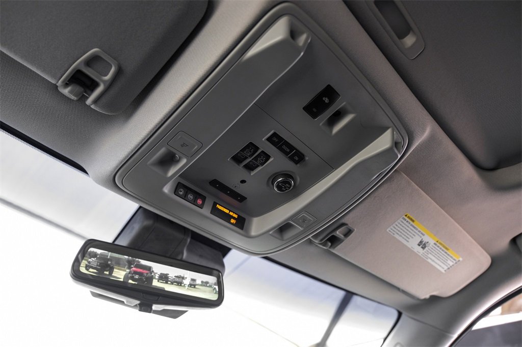 Used 2019 Cadillac Escalade ESV Luxury image 30