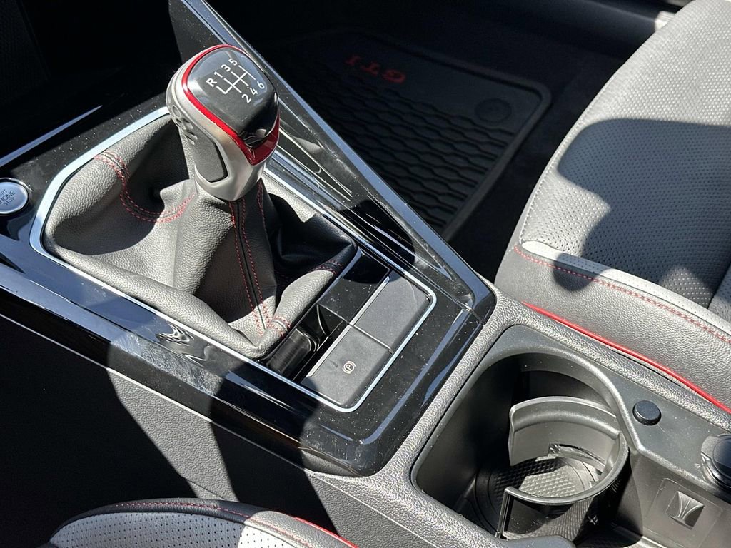 Used 2024 Volkswagen GTI Autobahn FWD image 35