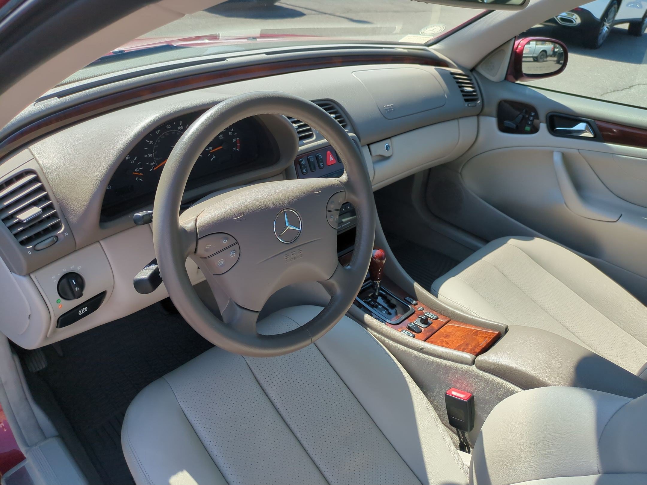 Used 2003 Mercedes-Benz CLK 320 Cabriolet image 15