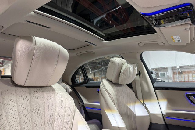Used 2026 Mercedes-Benz S 500 4MATIC image 15