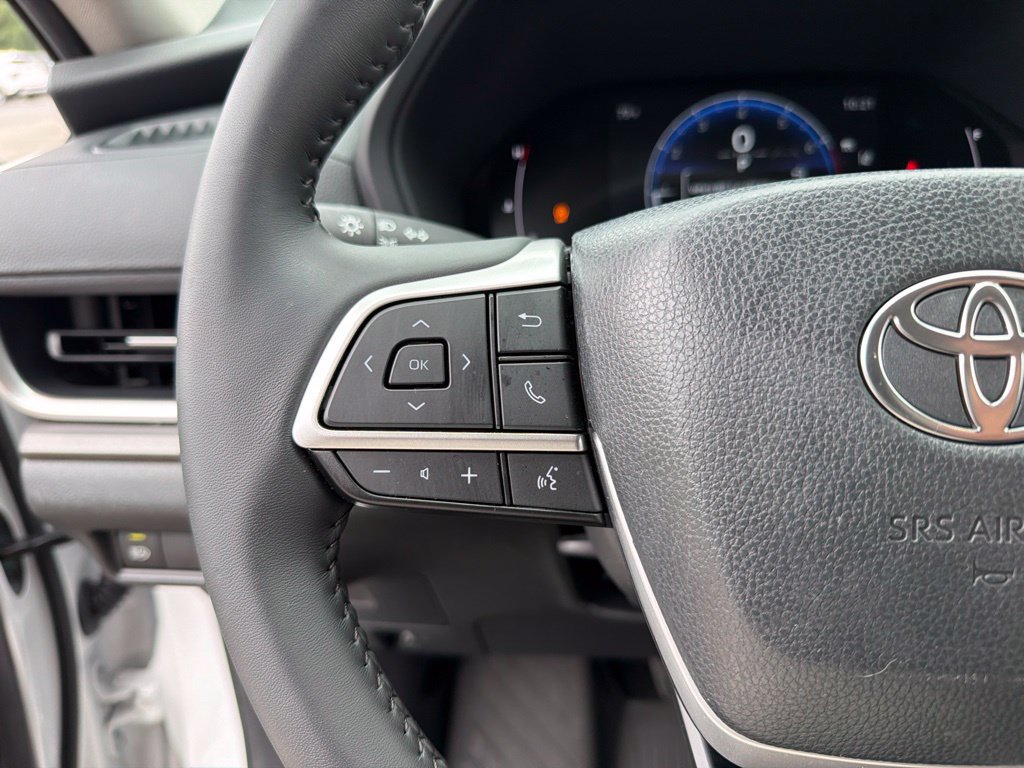 Used 2026 Toyota Grand Highlander AWD image 16