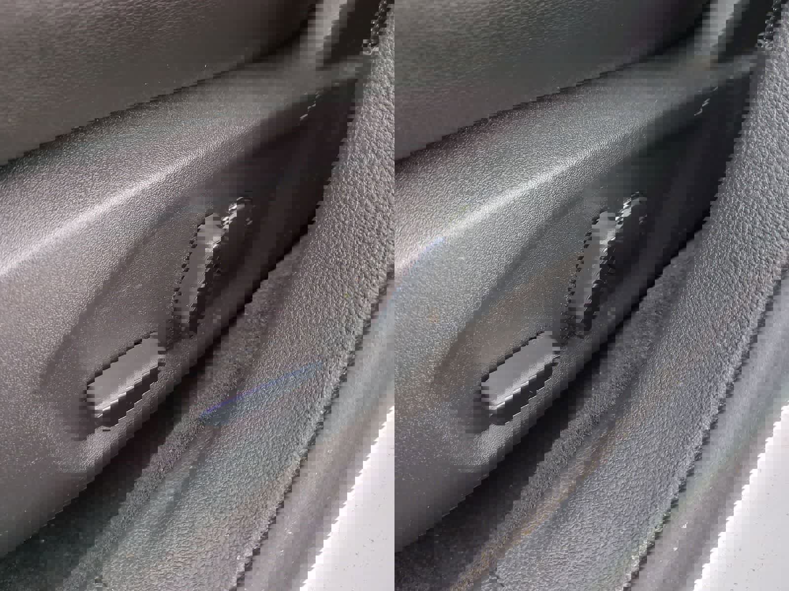 Used 2013 Ford Fusion Titanium image 16