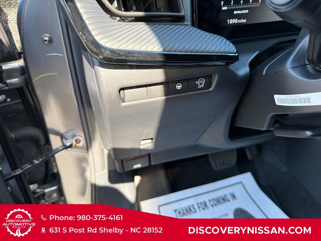 Certified 2026 Nissan Kicks SR FWD image 14