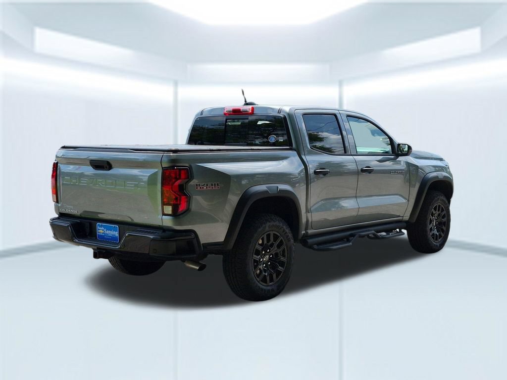 Used 2025 Chevrolet Colorado Trail Boss AWD/4WD image 6
