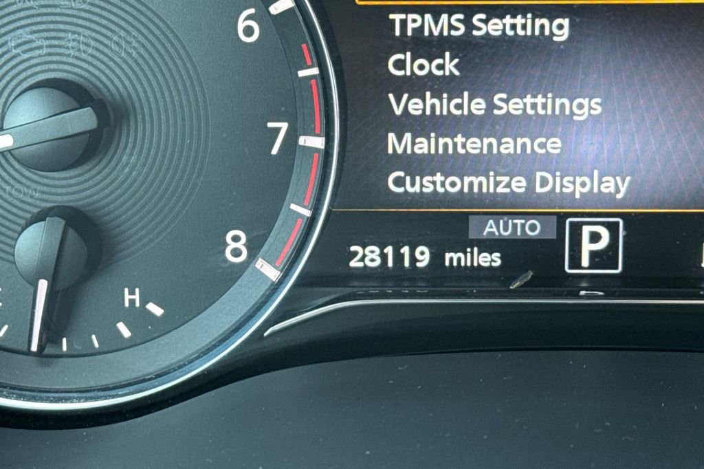 Certified 2024 INFINITI QX80 Premium Select w/ Cargo Package image 24