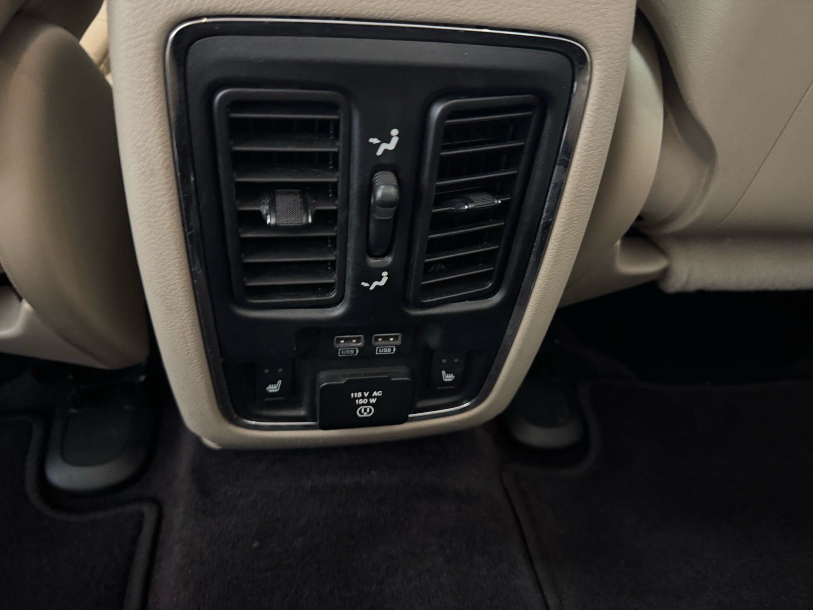 Used 2016 Jeep Grand Cherokee Limited AWD/4WD image 14