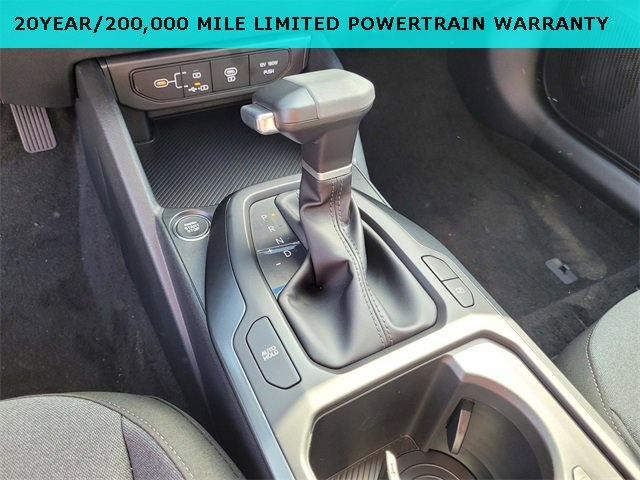 New 2025 Kia K4 LXS image 10