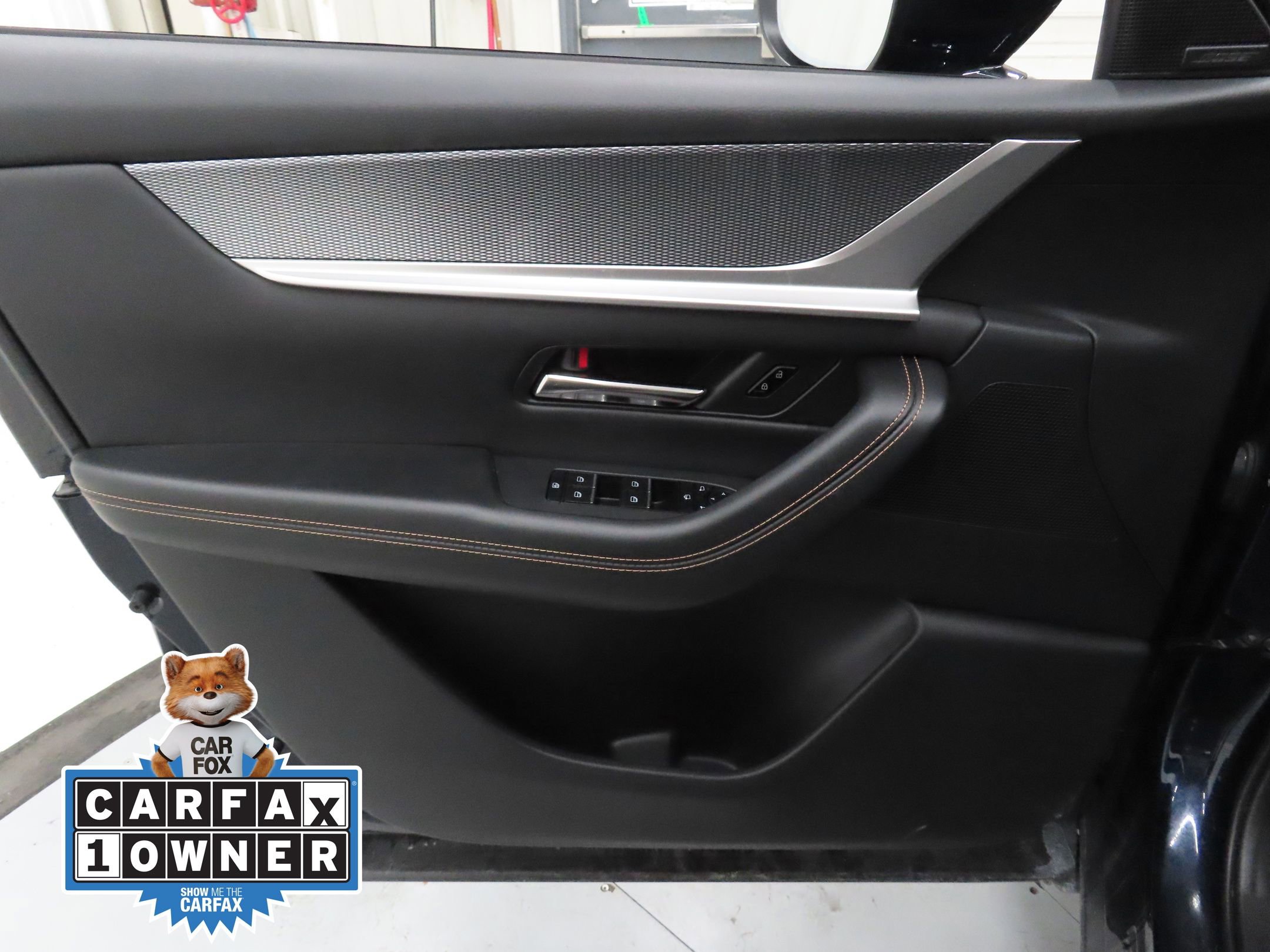 Used 2025 MAZDA CX-90 3.3 Turbo w/ Premium Plus Pkg image 9