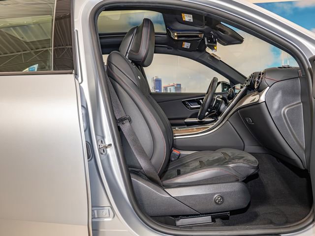 Certified 2024 Mercedes-Benz GLC 43 AMG 4MATIC image 21