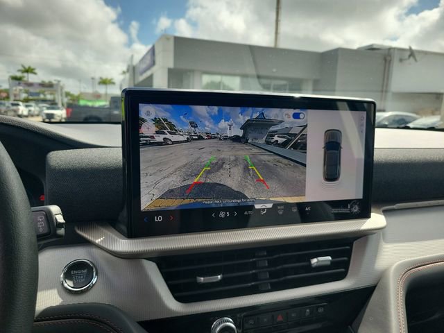 Used 2026 Ford Explorer Active RWD image 22