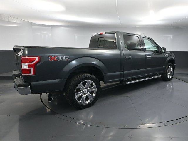 Used 2018 Ford F150 XLT w/ Equipment Group 302A Luxury AWD/4WD image 4