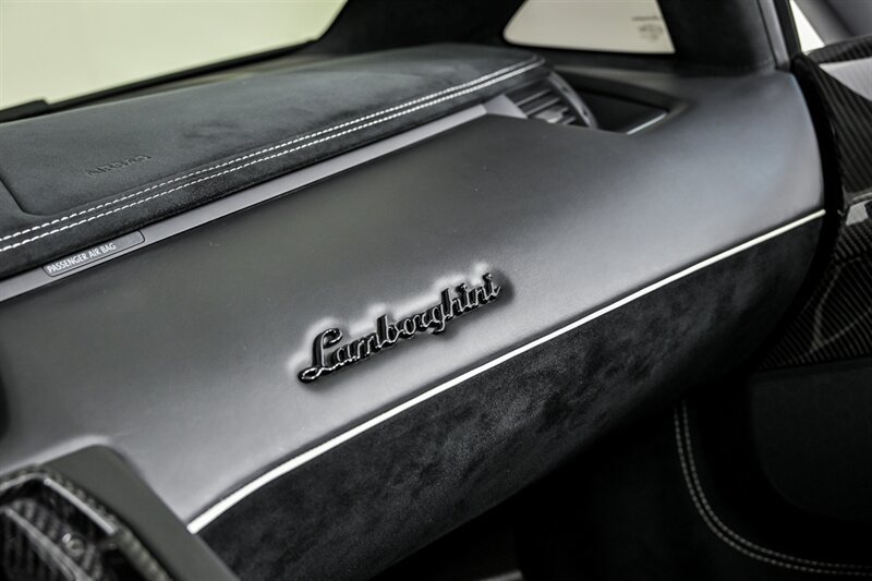 Used 2017 Lamborghini Aventador LP 750-4 Superveloce AWD/4WD image 24