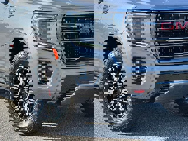 Used 2021 GMC Yukon XL AT4 w/ AT4 Premium Package image 12