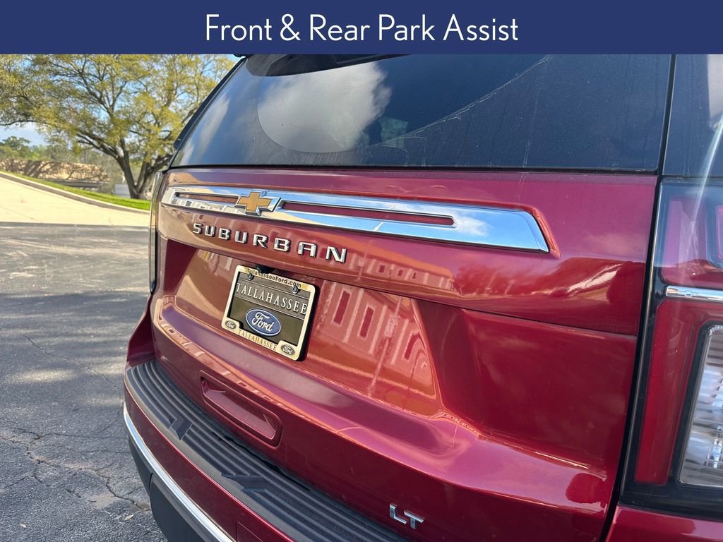 Used 2022 Chevrolet Suburban LT w/ Luxury Package image 20