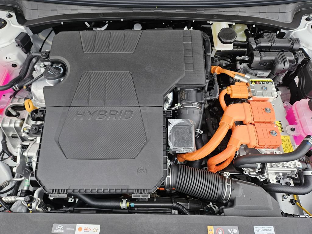 New 2026 Hyundai Elantra SEL FWD image 31