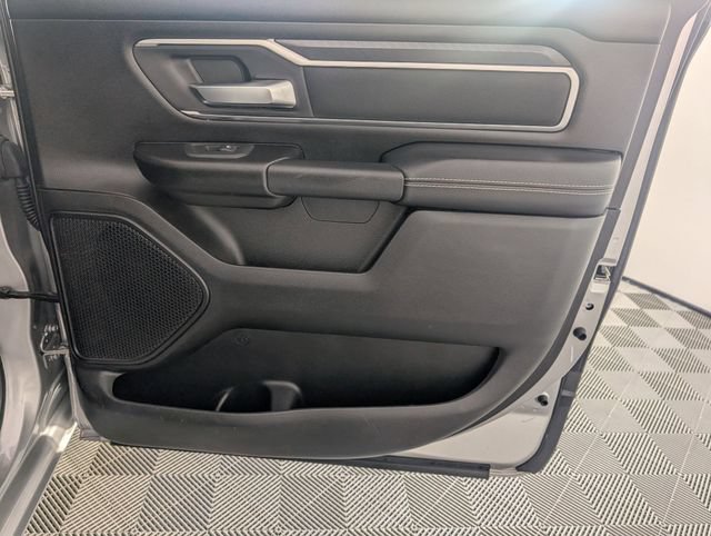 Used 2025 RAM 1500 Big Horn AWD/4WD image 32