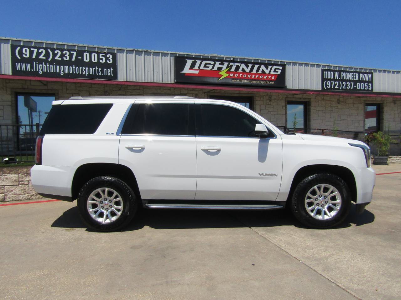 Used 2015 GMC Yukon SLE w/ Convenience Package RWD image 5
