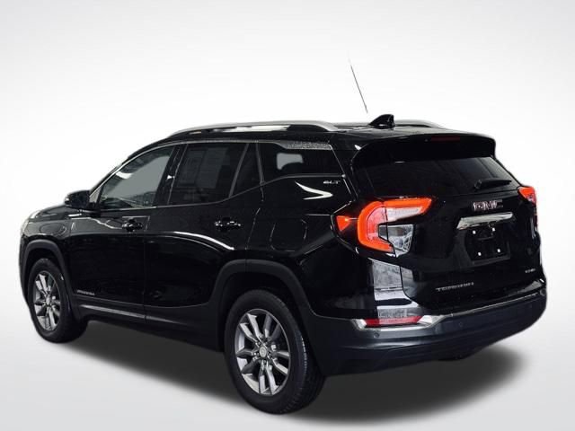 Used 2023 GMC Terrain SLT w/ Infotainment Package II image 8
