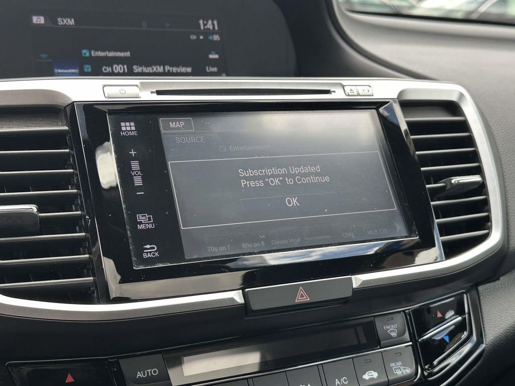 Used 2016 Honda Accord EX-L image 28