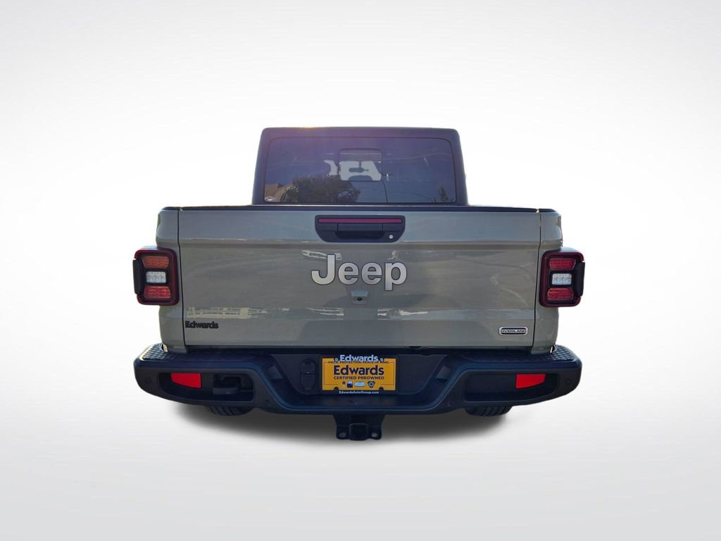 Used 2020 Jeep Gladiator Overland AWD/4WD image 4