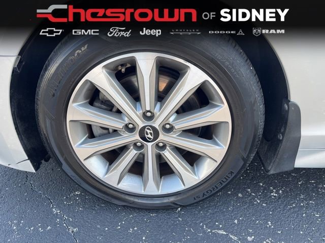 Used 2017 Hyundai Sonata Limited w/ Ultimate Package 04 FWD image 17