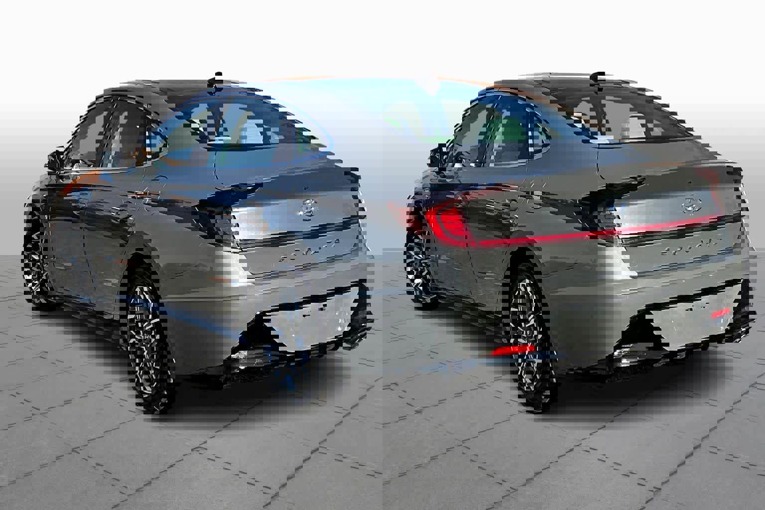 Used 2023 Hyundai Sonata SEL w/ Convenience Package image 11