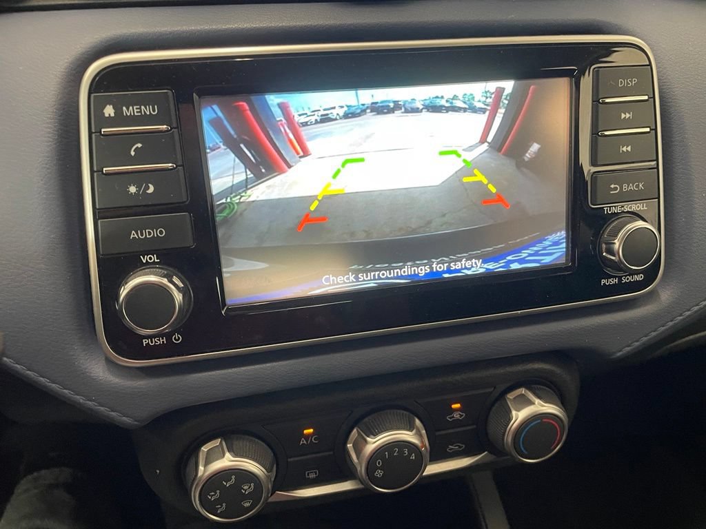 Certified 2023 Nissan Versa SV FWD image 8