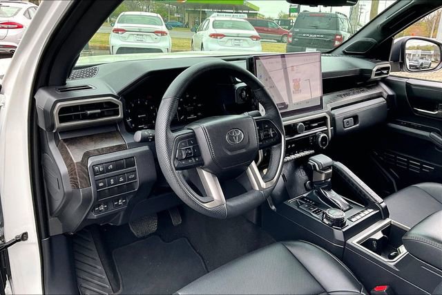 Used 2024 Toyota Tacoma Limited w/ Limited Package (LT) AWD/4WD image 14