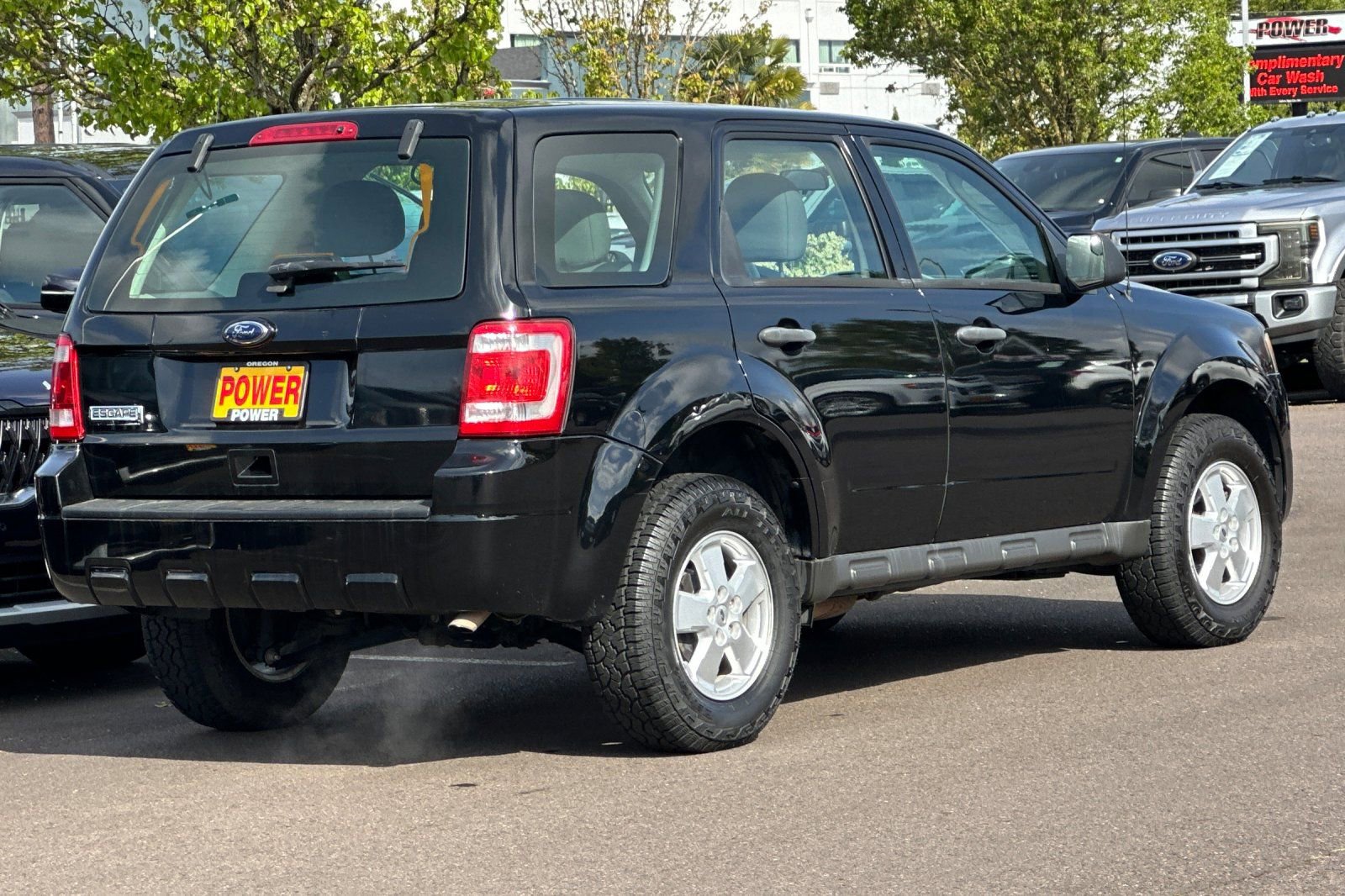 Used 2010 Ford Escape XLS image 4